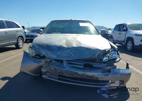 2000 Honda Accord 3.0 Ex из США, поврежденный, VIN 1HGCG1650YA026204